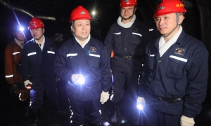 鮑衍勝到益新礦調研檢查工作